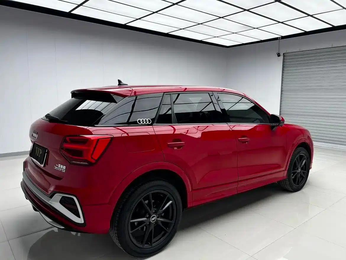 Audi Q2L 2022 35 TFSI Progressive Dynamic Edition — миниатюра 3