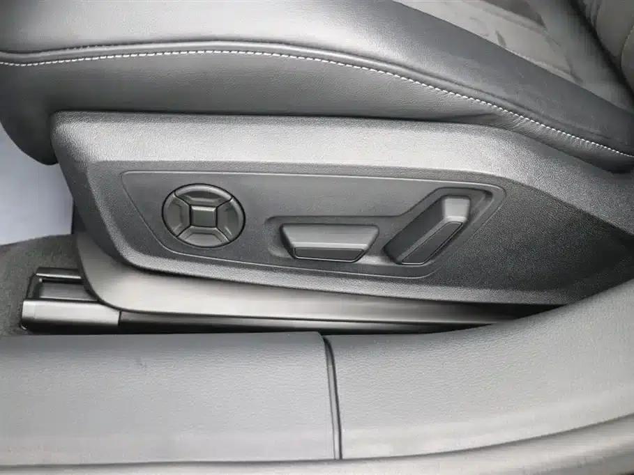 Audi A7L 2024 45 TFSI Luxury — миниатюра 12