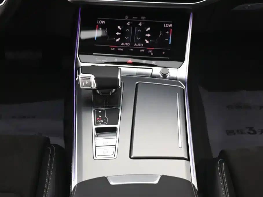 Audi A7L 2024 45 TFSI Luxury — миниатюра 19