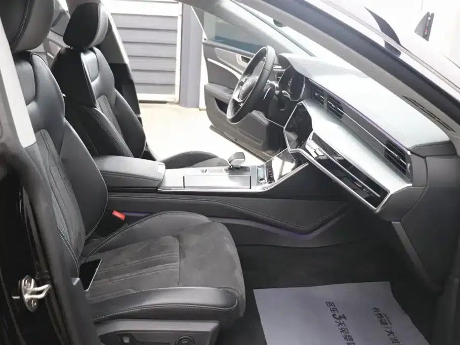 Audi A7L 2024 45 TFSI Luxury — миниатюра 23