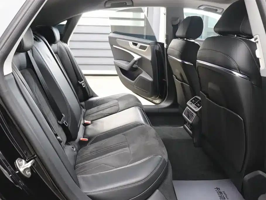 Audi A7L 2024 45 TFSI Luxury — миниатюра 24