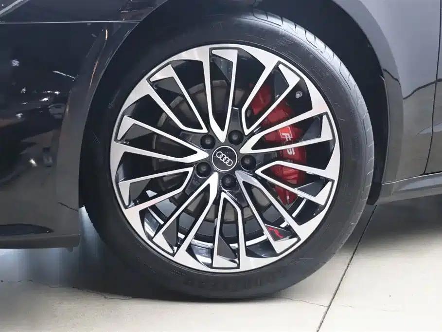 Audi A7L 2024 45 TFSI Luxury — миниатюра 26