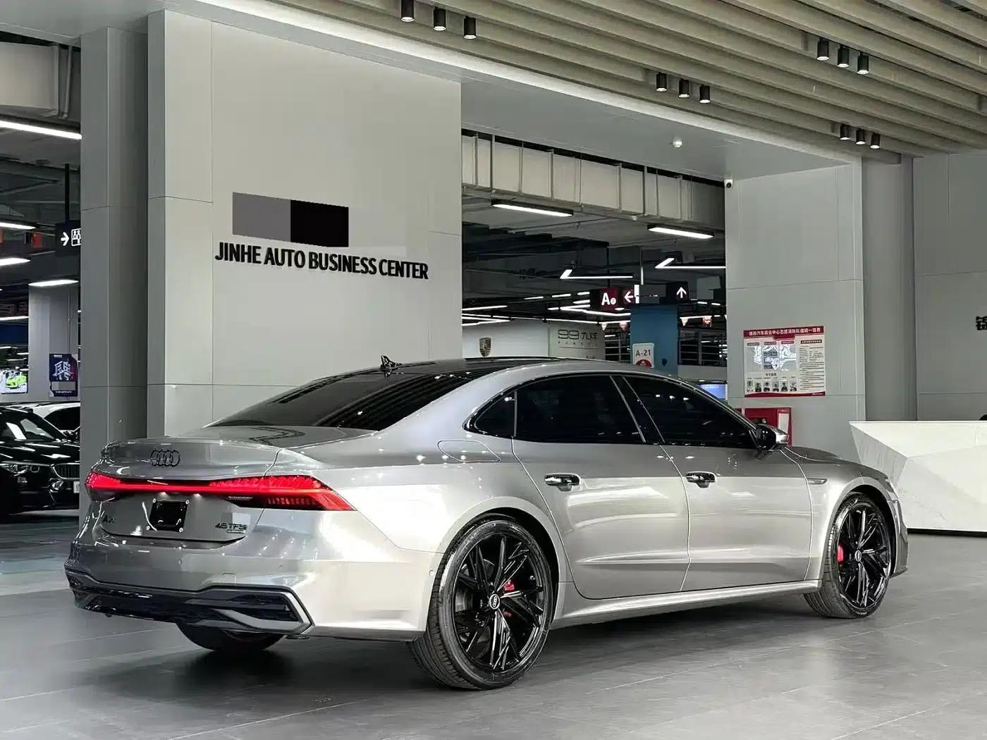 Audi A7L 2025 45 TFSI quattro Black Knight Edition — миниатюра 7