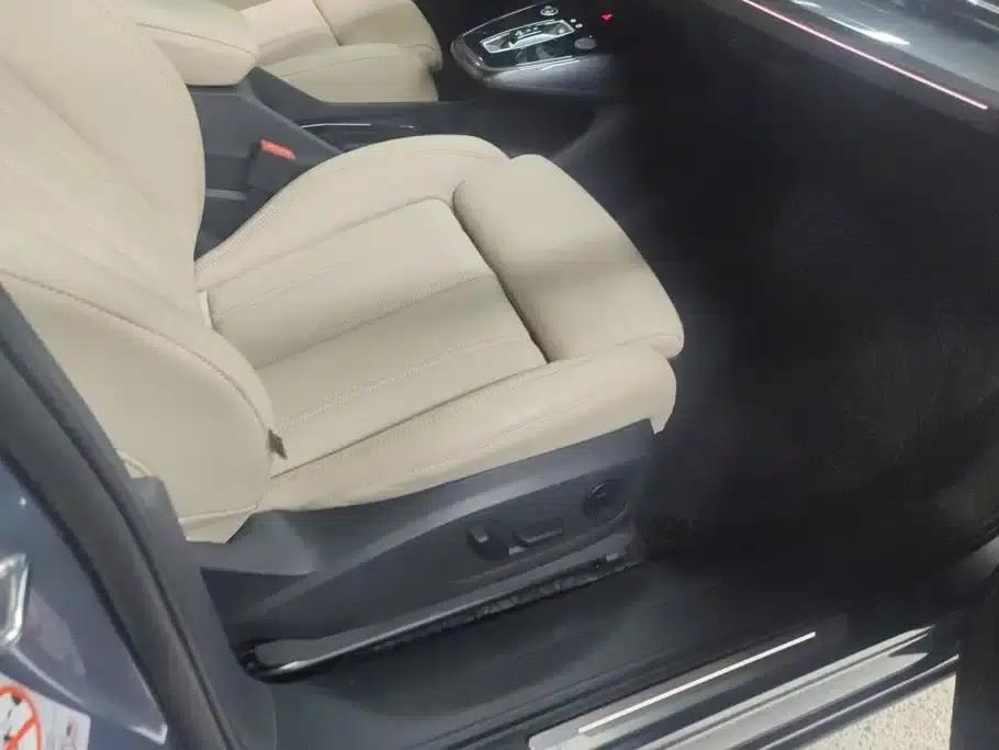 Audi Q4 e-tron 2024 Model 40 e-tron Trailblazer — миниатюра 8