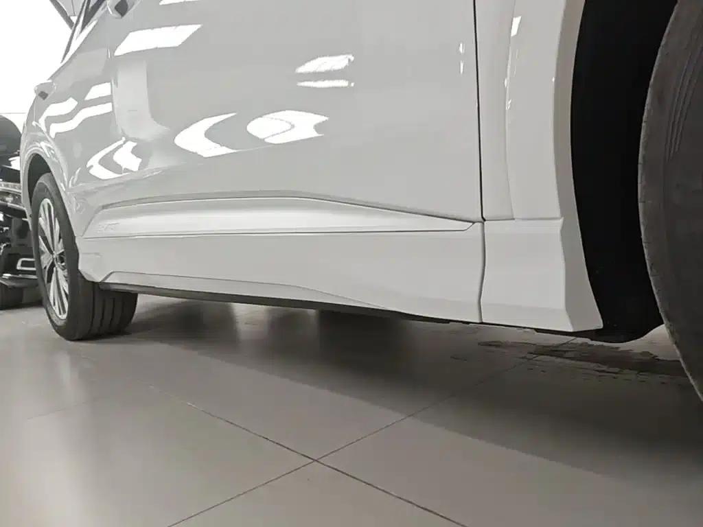 Audi Q4 e-tron 2024 Model 40 e-tron Adventure Edition — миниатюра 21
