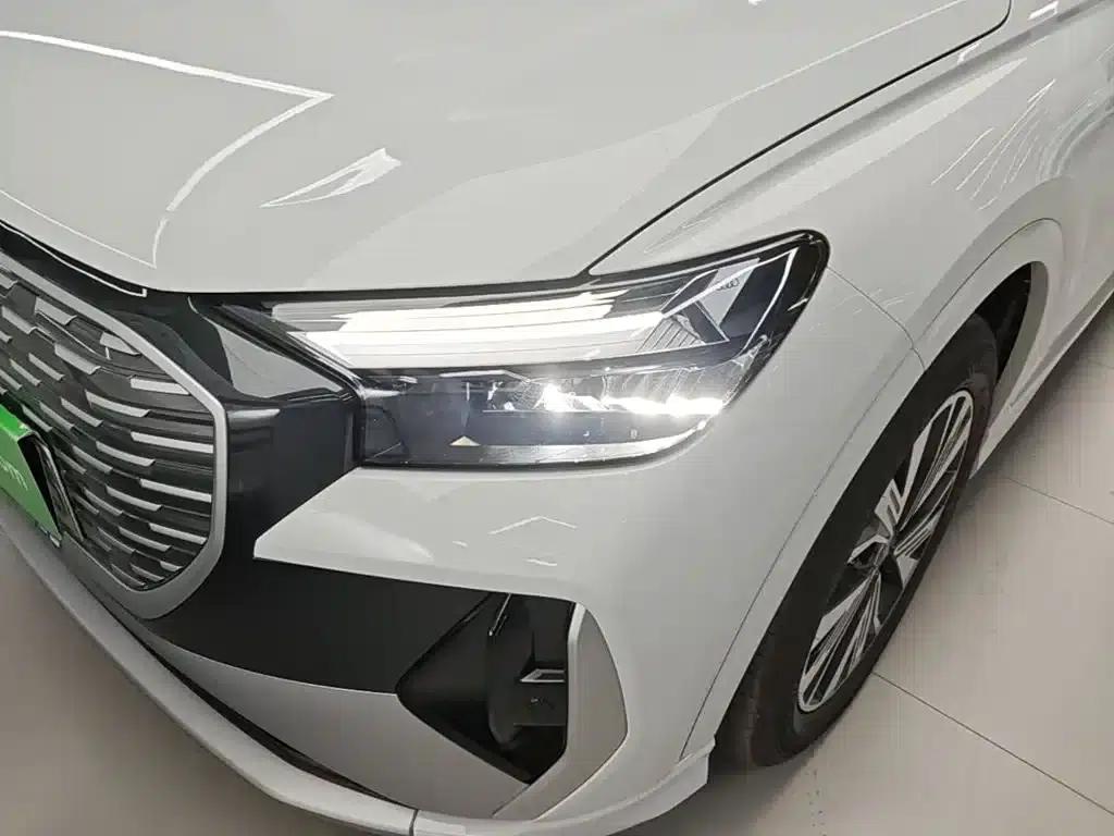 Audi Q4 e-tron 2024 Model 40 e-tron Adventure Edition — миниатюра 24