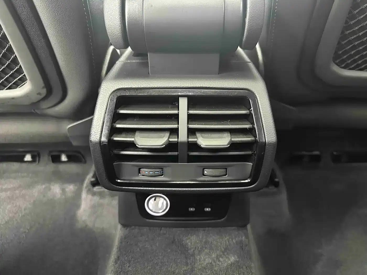 Audi Q3 Sportback 2022 35 TFSI Progressive — миниатюра 13