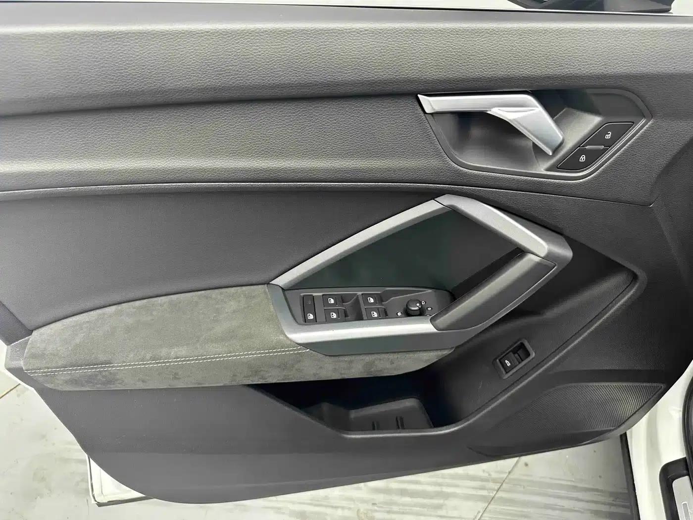 Audi Q3 Sportback 2022 35 TFSI Progressive — миниатюра 10