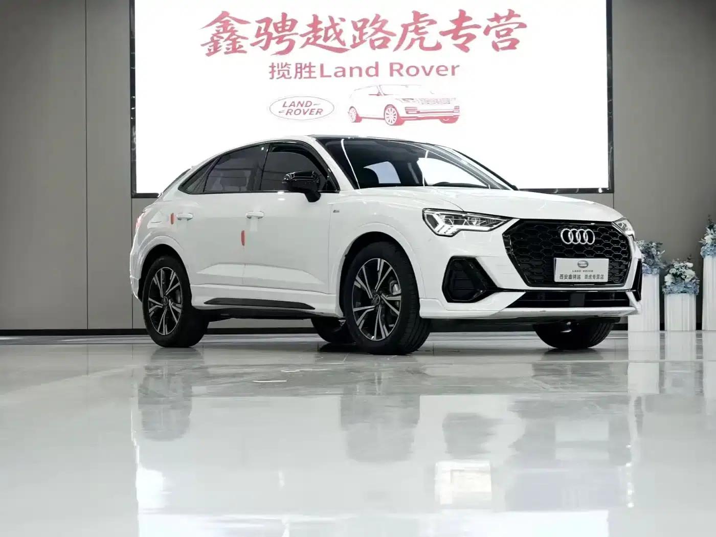 Audi Q3 Sportback 2023 Facelift 40 TFSI Fashion Model — миниатюра 3