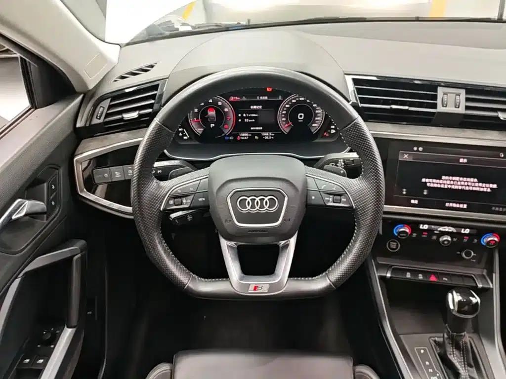 Audi Q3 Sportback 2022 40 TFSI Fashion Edition — миниатюра 11