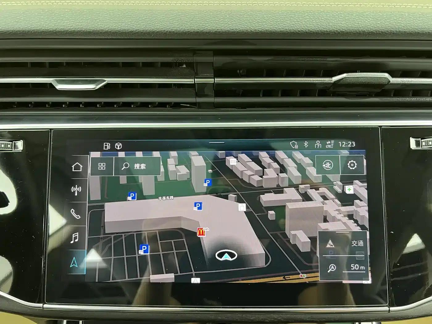 Audi Q8 2024 55 TFSI Luxury Dynamic — миниатюра 16