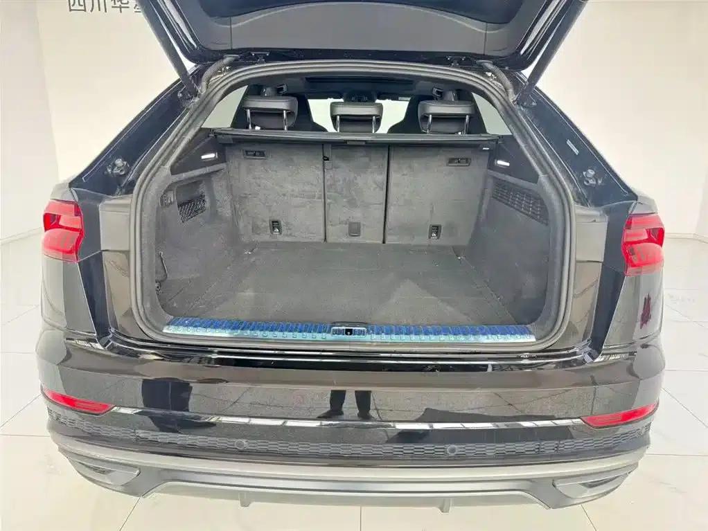 Audi Q8 2022 55 TFSI Premium Dynamic Edition — миниатюра 6