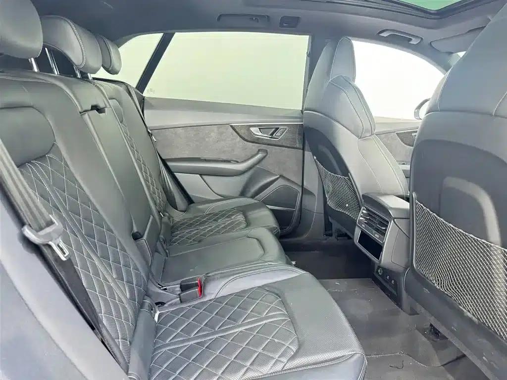 Audi Q8 2022 55 TFSI Premium Dynamic Edition — миниатюра 8