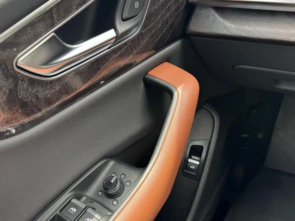 Audi Q8 2019 55 TFSI Luxury Dynamic — миниатюра 15