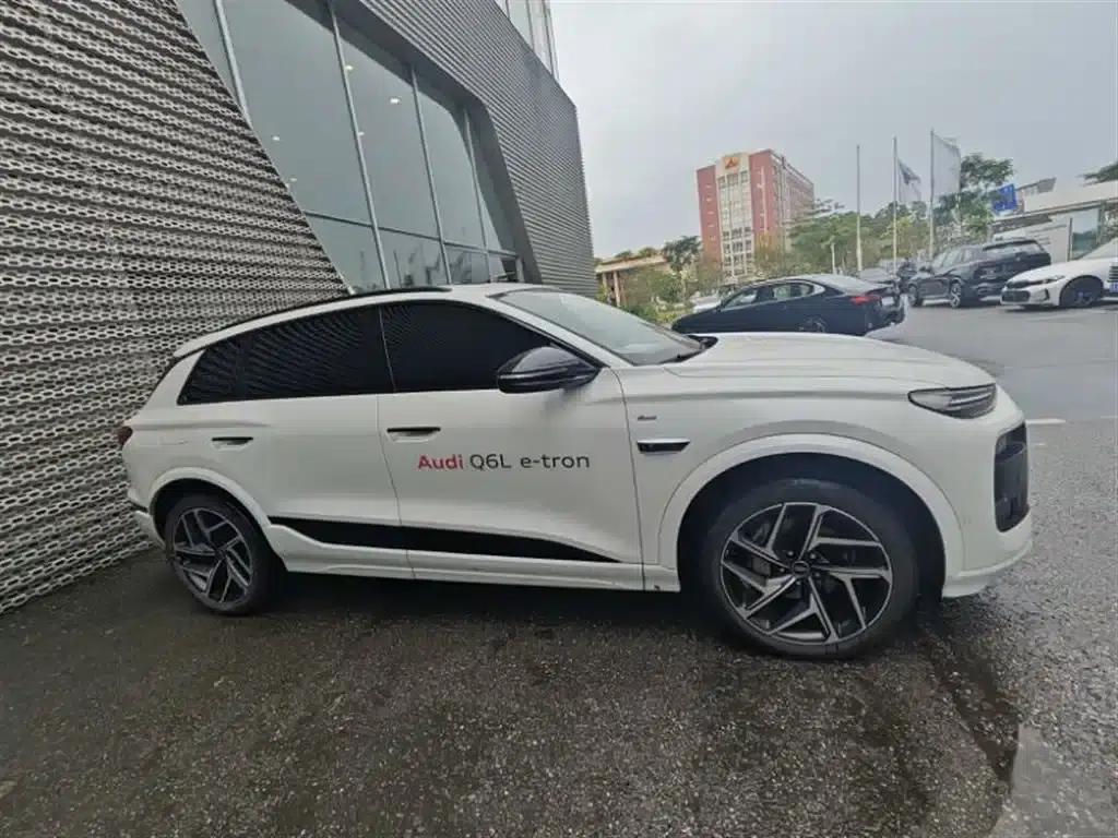 Audi Q6L e-tron 2026 First Edition — миниатюра 3