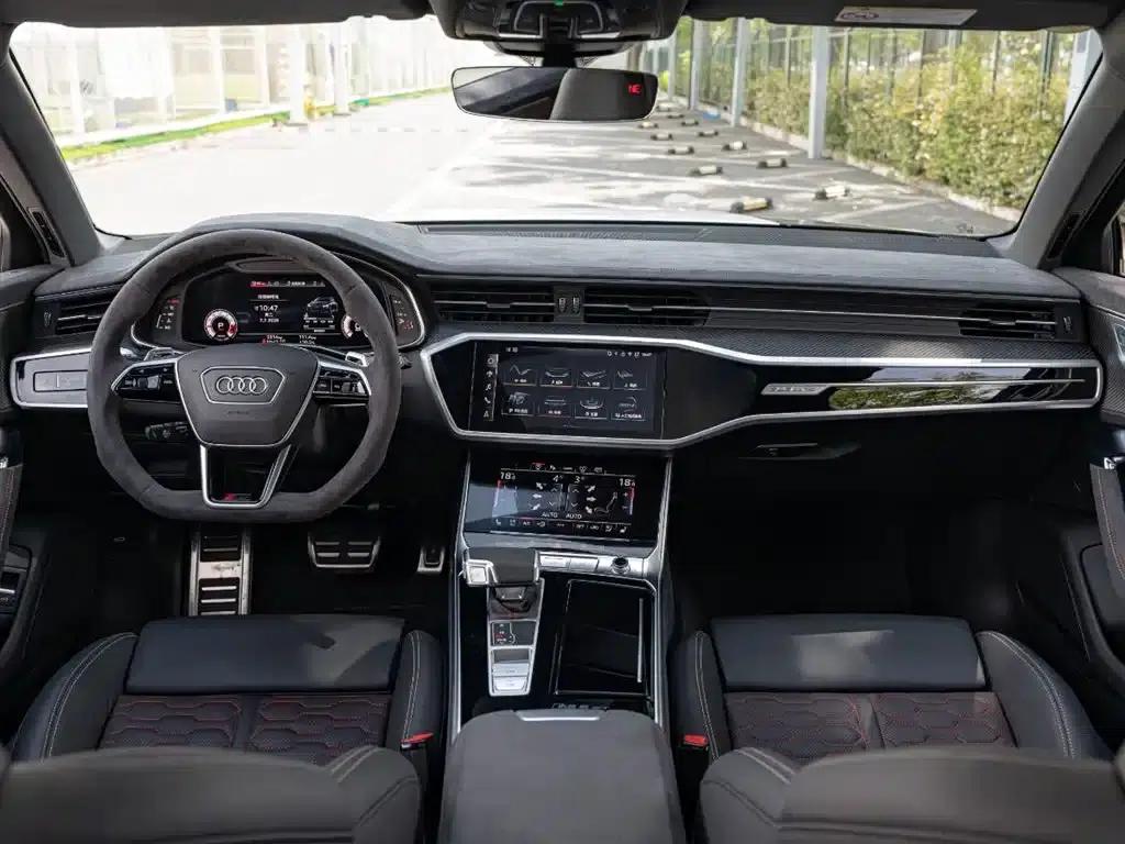2025 Audi RS 6 Avant GT — миниатюра 10
