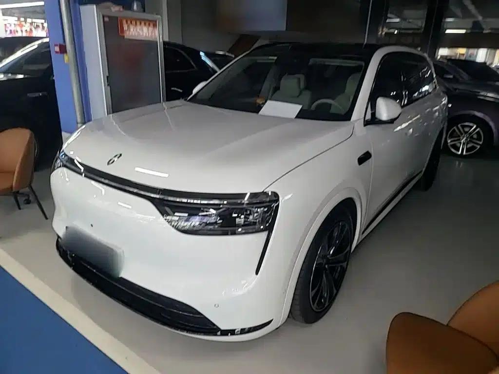 Wenjie M8 2025 Extended Range Max+ Version (53.4kWh, 5-seater, 192-line LiDAR) — миниатюра 1
