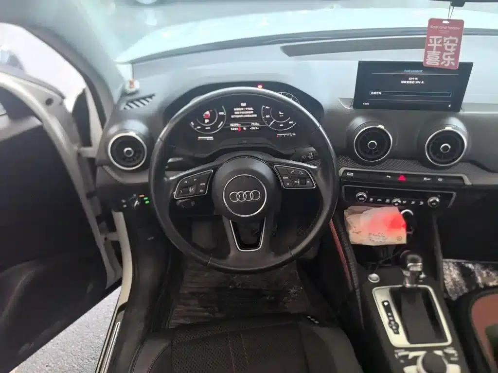 2019 Audi Q2L e-tron Pure Electric Smart Edition — миниатюра 3