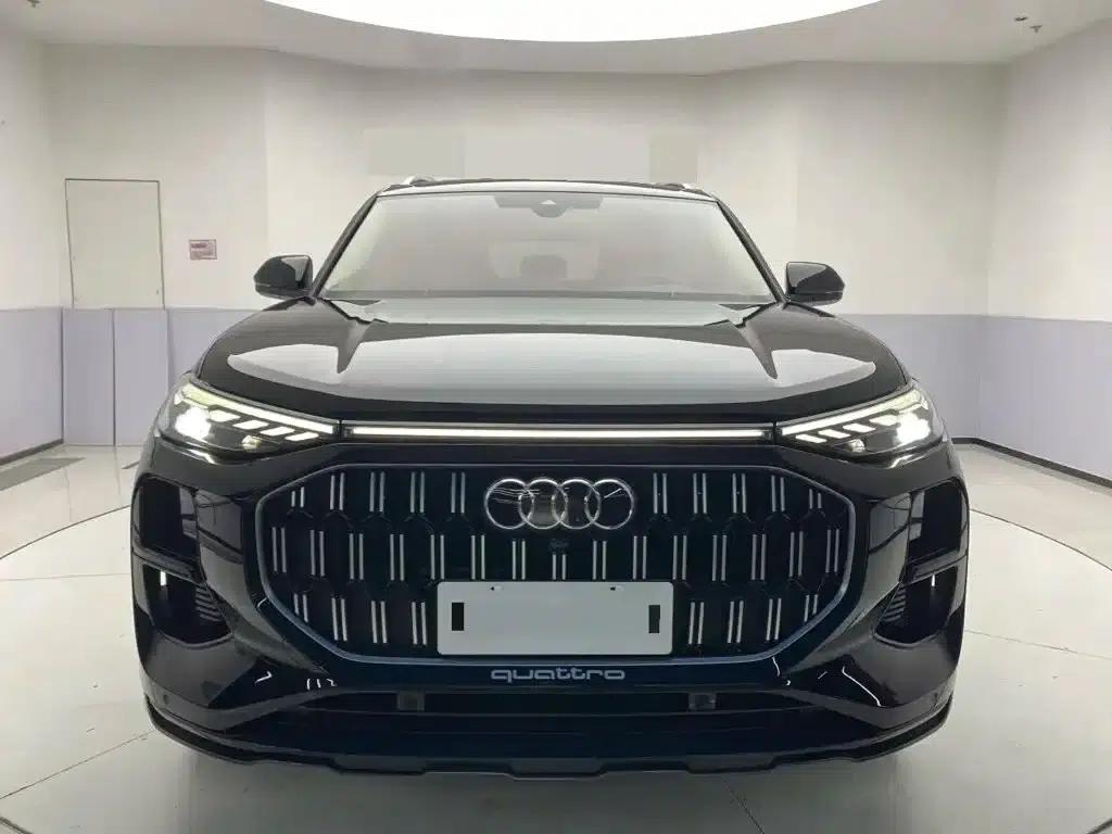 Audi Q6 2024 40 TFSI quattro Cloud View Edition, Feathered Forest Package, 7-seater — миниатюра 3