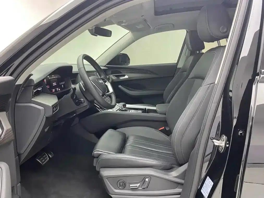 Audi Q6 2024 40 TFSI quattro Cloud View Edition, Feathered Forest Package, 7-seater — миниатюра 5