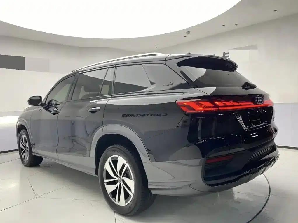 Audi Q6 2024 40 TFSI quattro Cloud View Edition, Feathered Forest Package, 7-seater — миниатюра 7