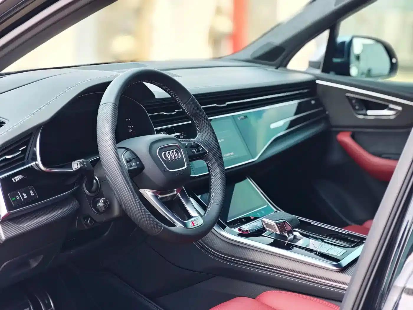Audi SQ7 2024 4.0 TFSI — миниатюра 15