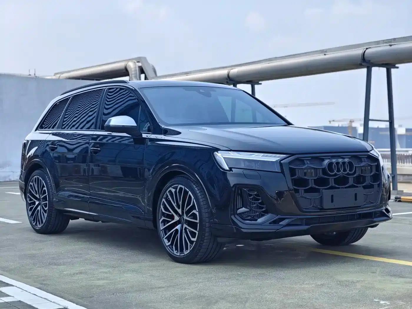 Audi SQ7 2024 4.0 TFSI — миниатюра 3