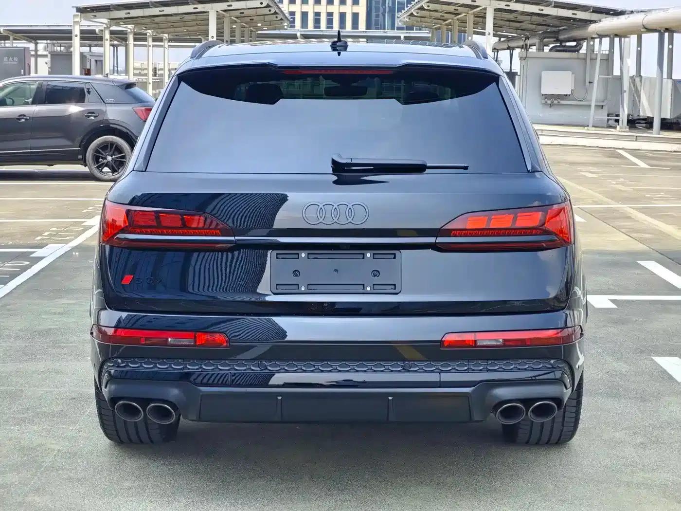 Audi SQ7 2024 4.0 TFSI — миниатюра 4