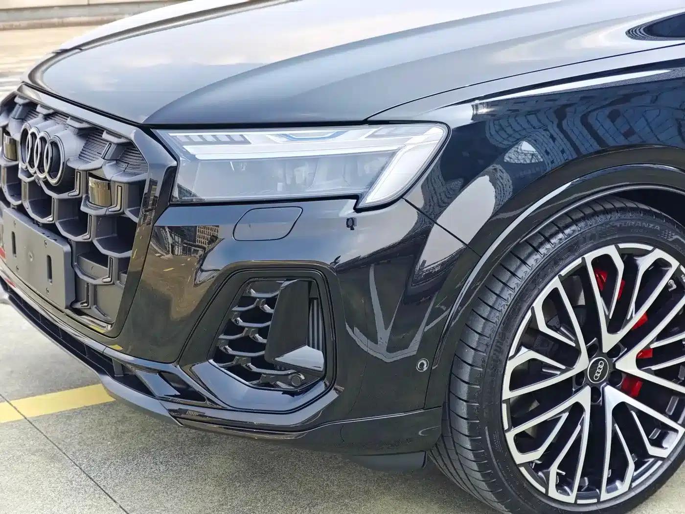 Audi SQ7 2024 4.0 TFSI — миниатюра 8