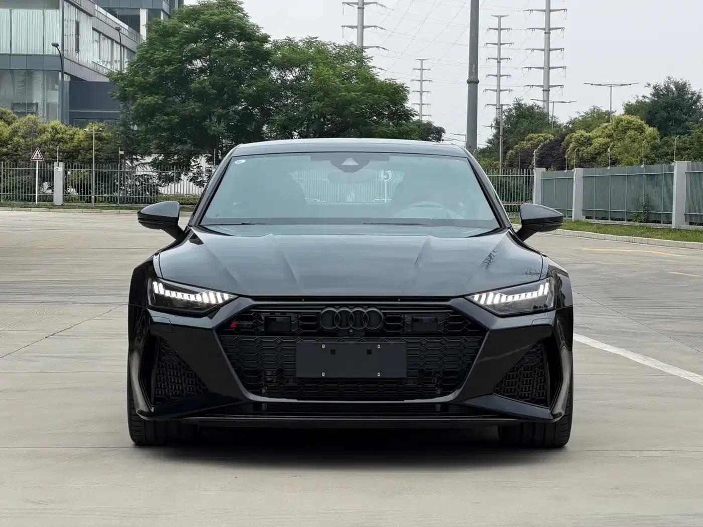 2025 Audi RS 7 RS 7 4.0T Sportback Performance — миниатюра 2