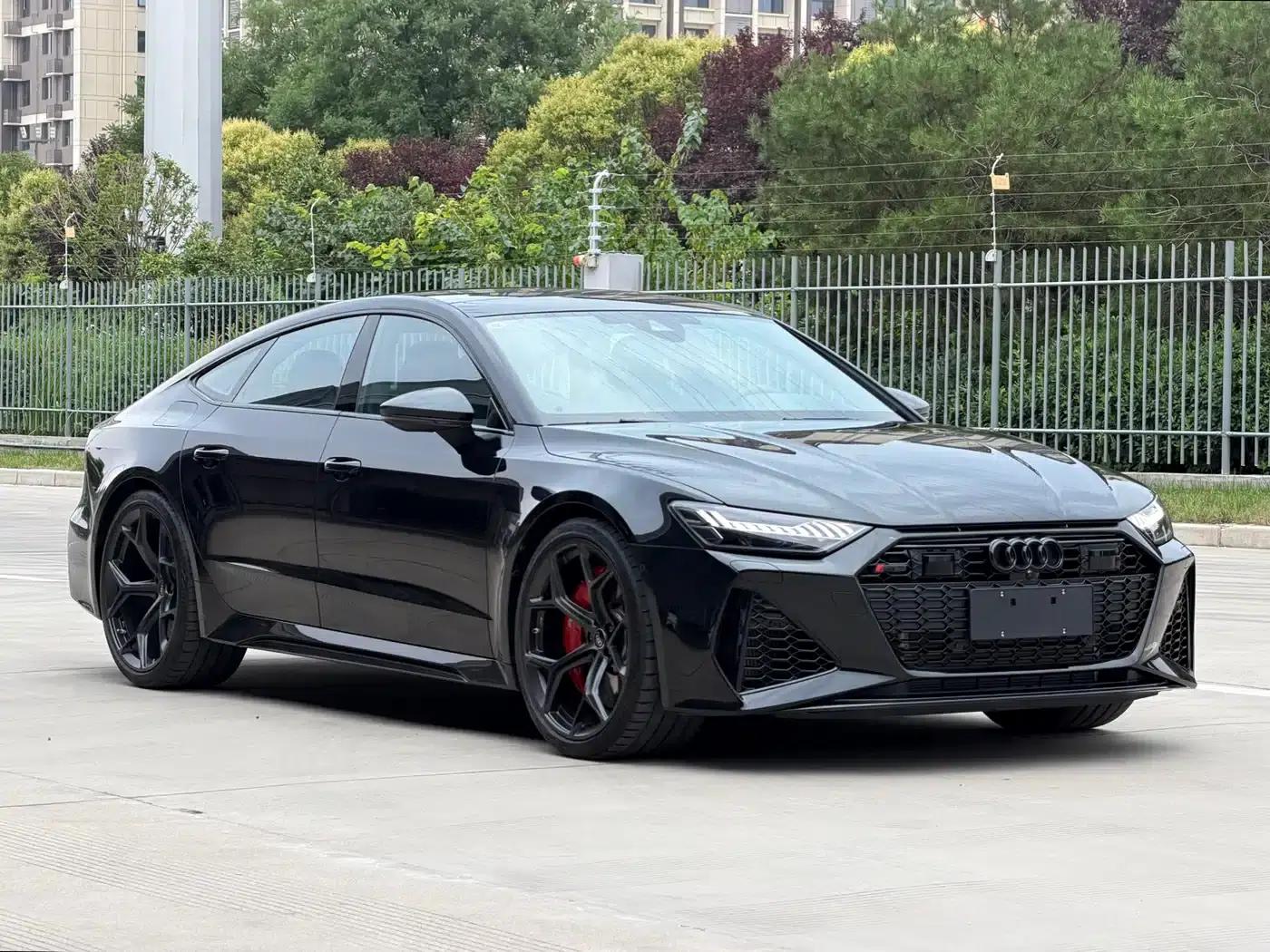 2025 Audi RS 7 RS 7 4.0T Sportback Performance — миниатюра 3