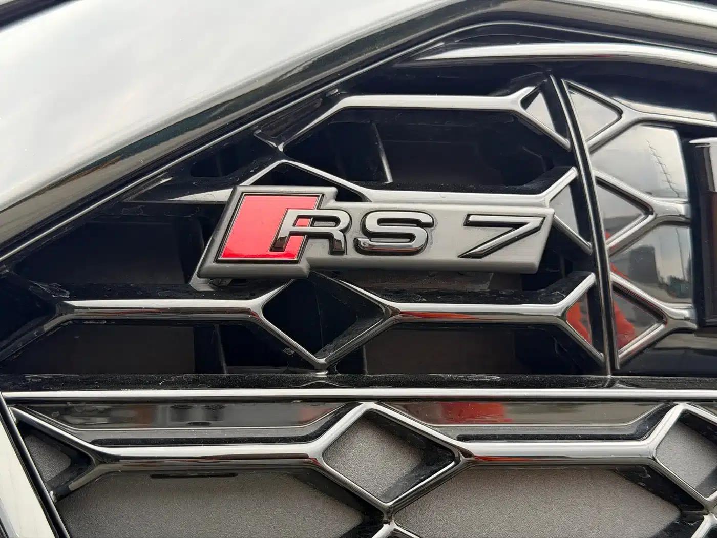2025 Audi RS 7 RS 7 4.0T Sportback Performance — миниатюра 22