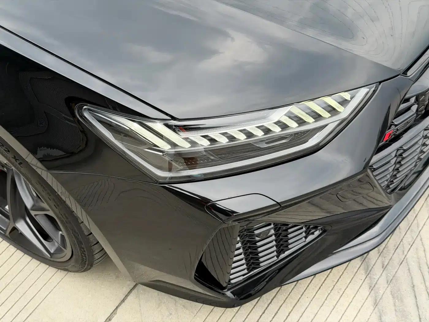 2025 Audi RS 7 RS 7 4.0T Sportback Performance — миниатюра 23