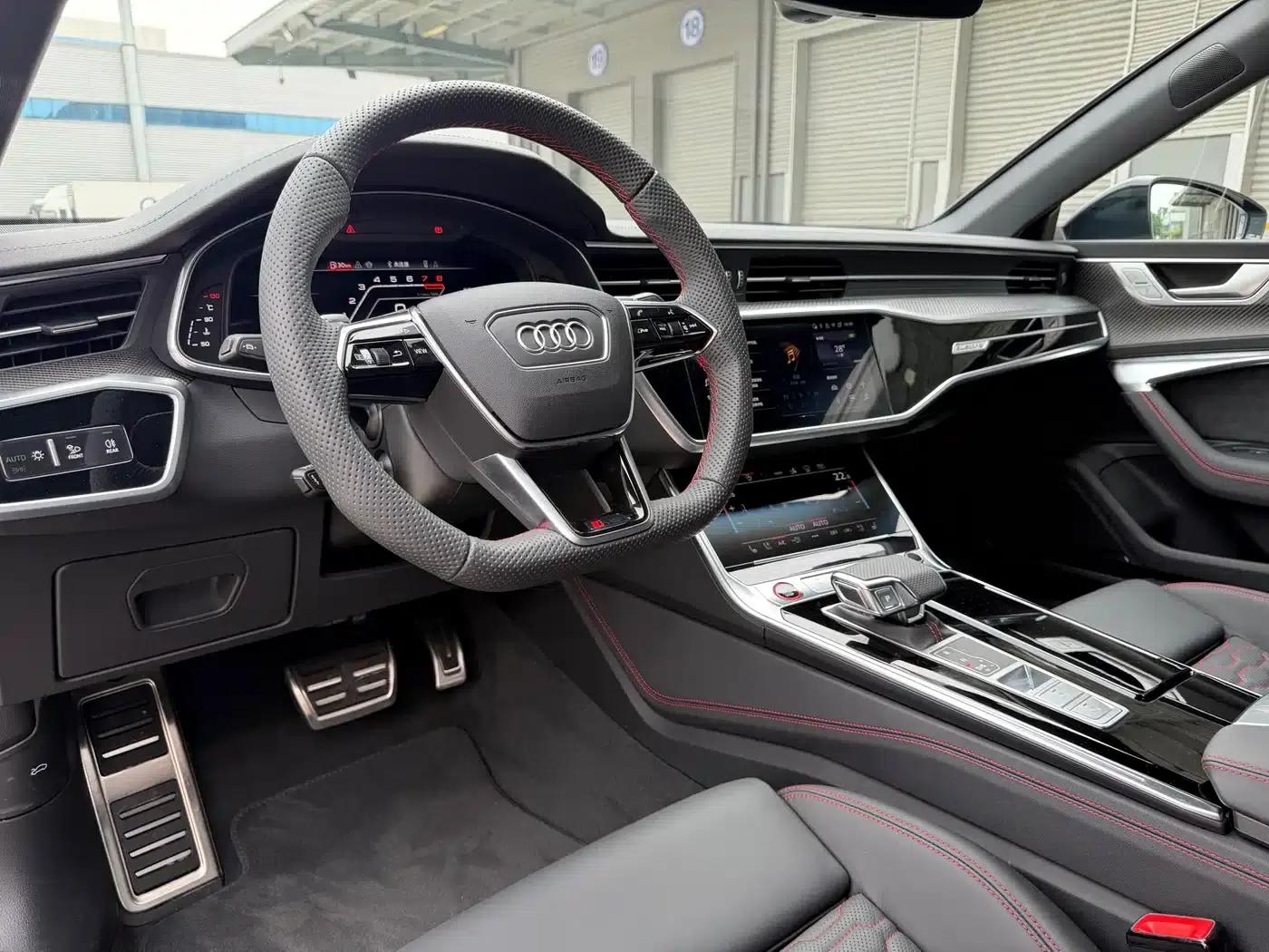 2025 Audi RS 7 RS 7 4.0T Sportback Performance — миниатюра 7