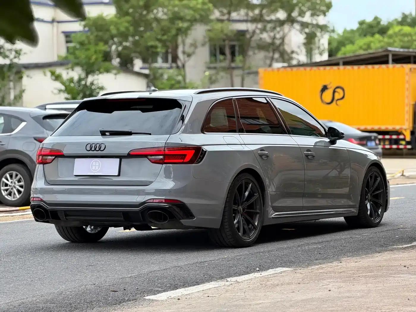 Audi RS 4 2019 RS 4 2.9T Avant — миниатюра 4