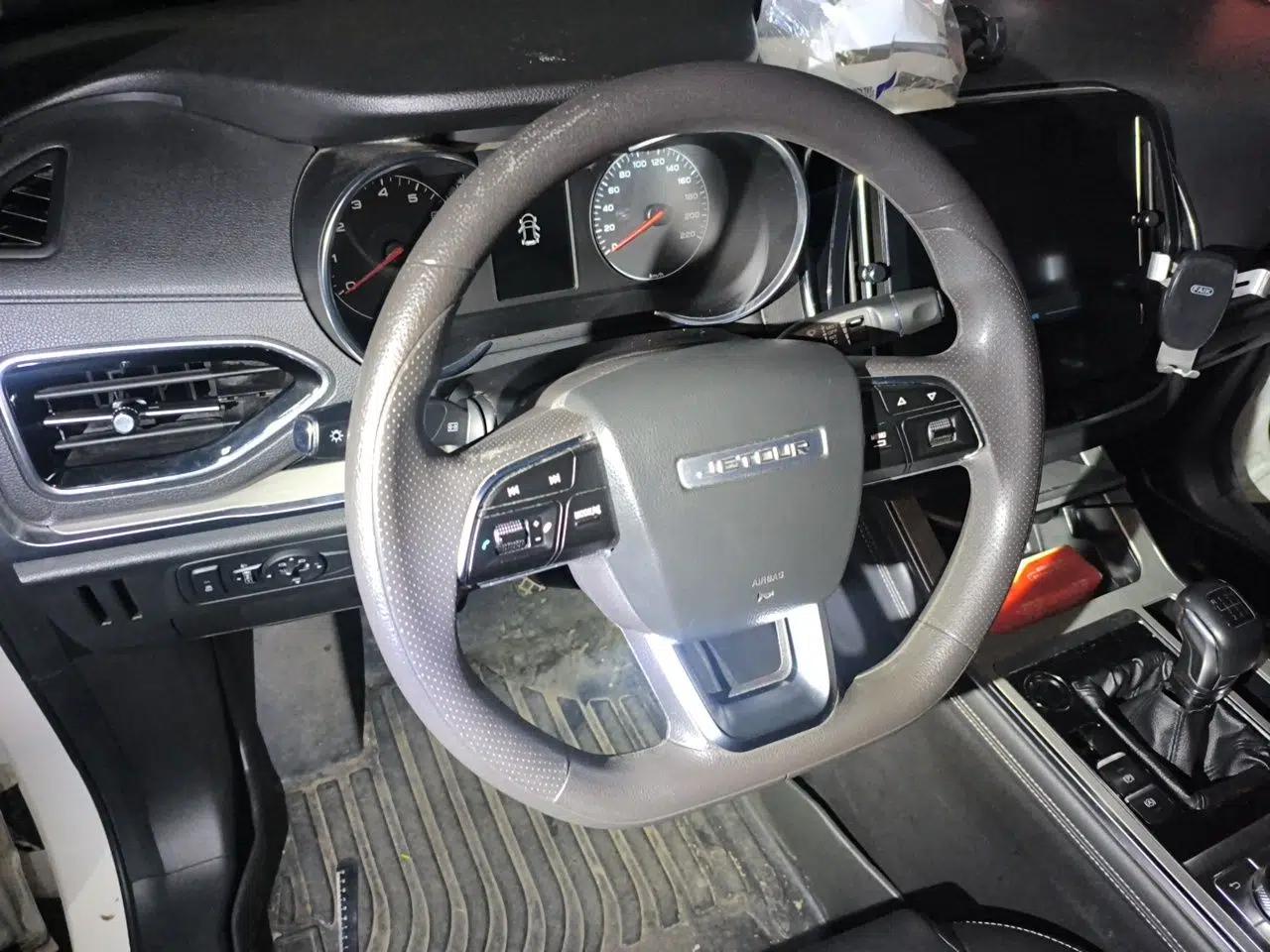 JETOUR X70 2020 1.5T Manual Comfort Edition 7-Seater — миниатюра 10