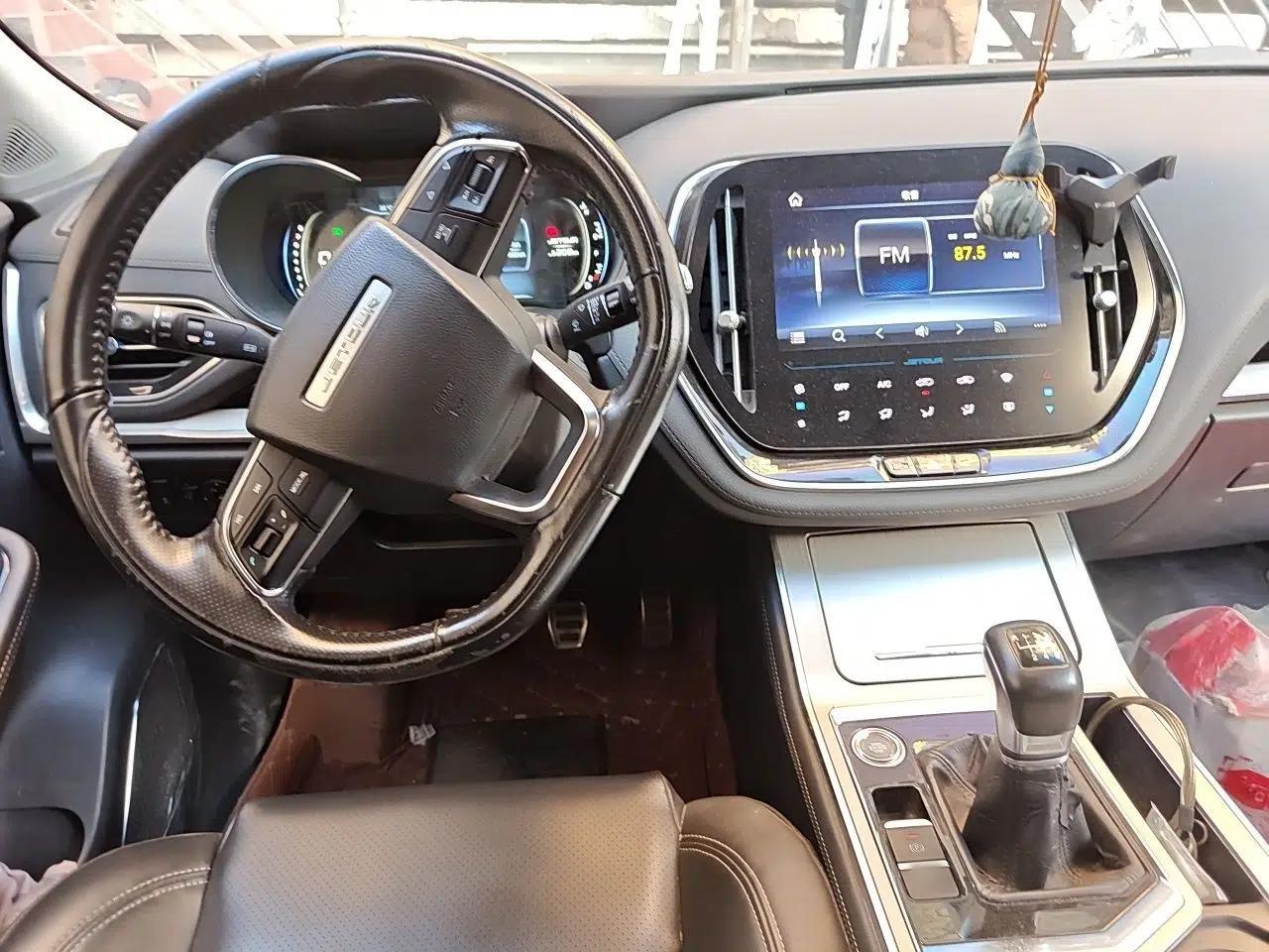 JETOUR X70 2020 1.5T Manual Comfort Edition 7-Seater — миниатюра 9