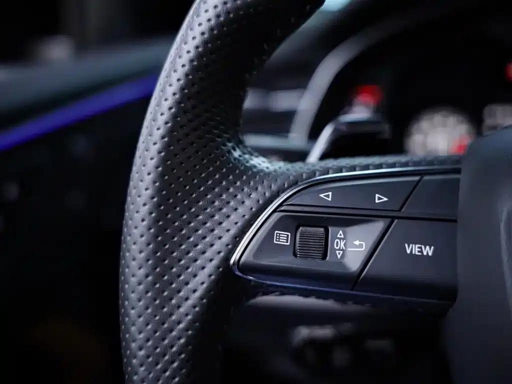 2021 Audi RS Q8 4.0T — миниатюра 14