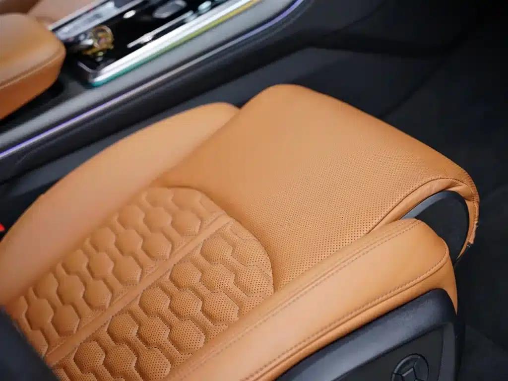 2021 Audi RS Q8 4.0T — миниатюра 46