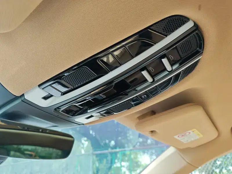 2017 Panamera 3.0T — миниатюра 12
