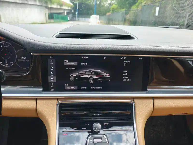 2017 Panamera 3.0T — миниатюра 15
