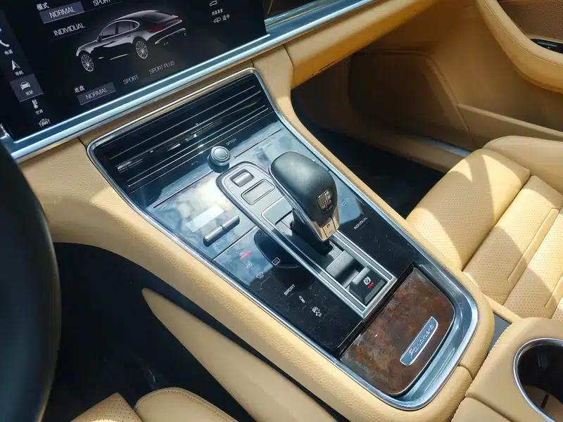 2017 Panamera 3.0T — миниатюра 18