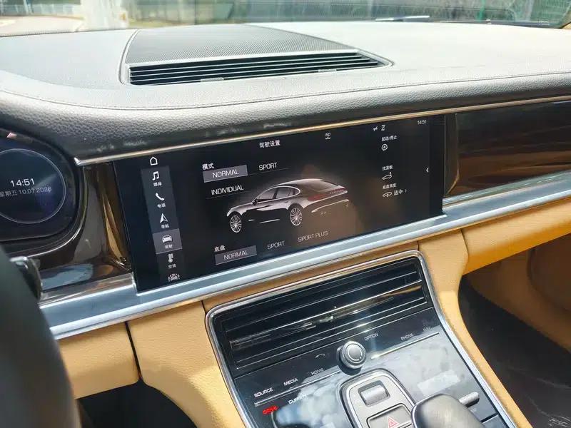 2017 Panamera 3.0T — миниатюра 7