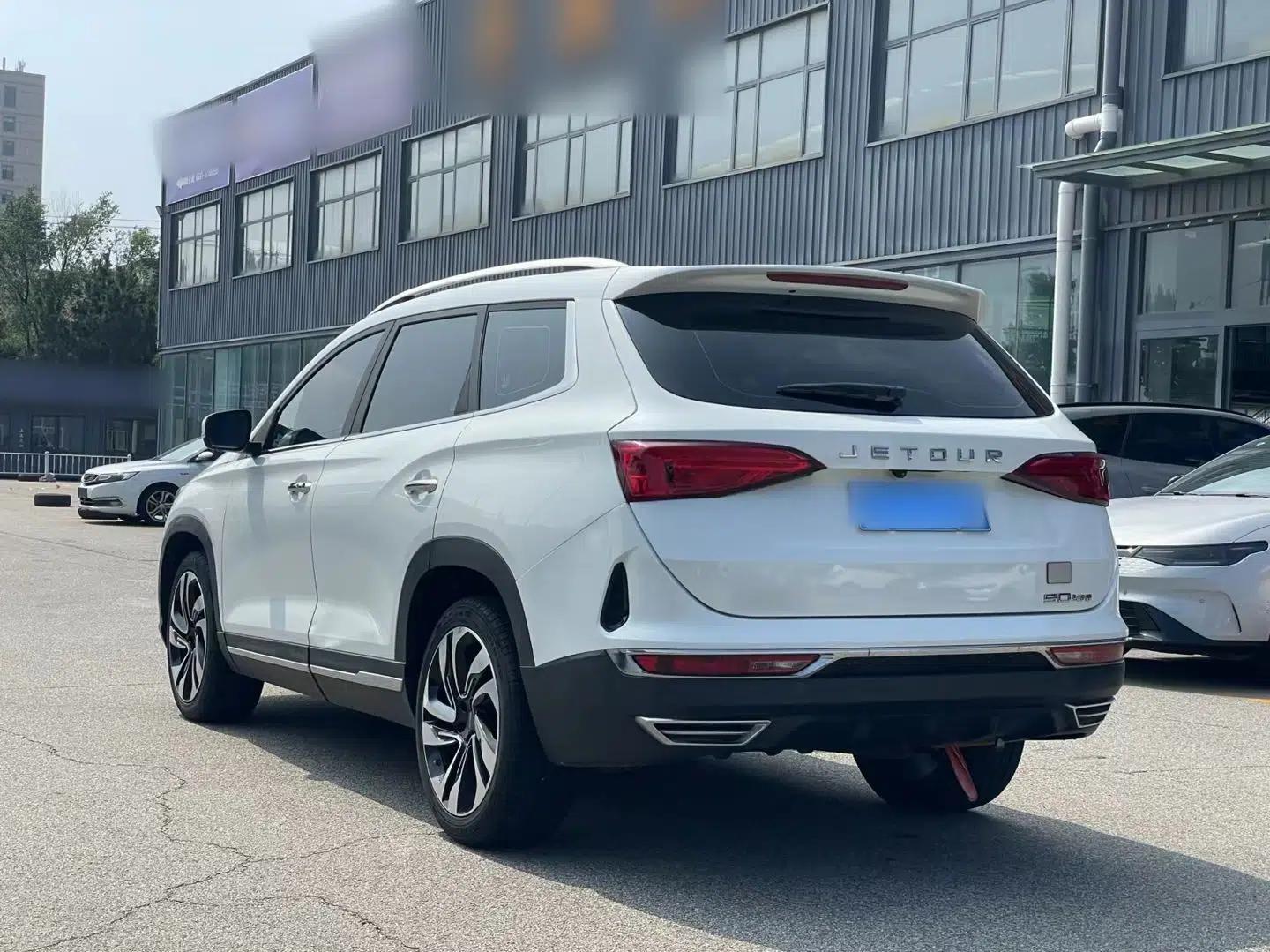 JETOUR X90 2019 1.5T Automatic Smart Enjoyment 6-Seater Emission Standard China V — миниатюра 4