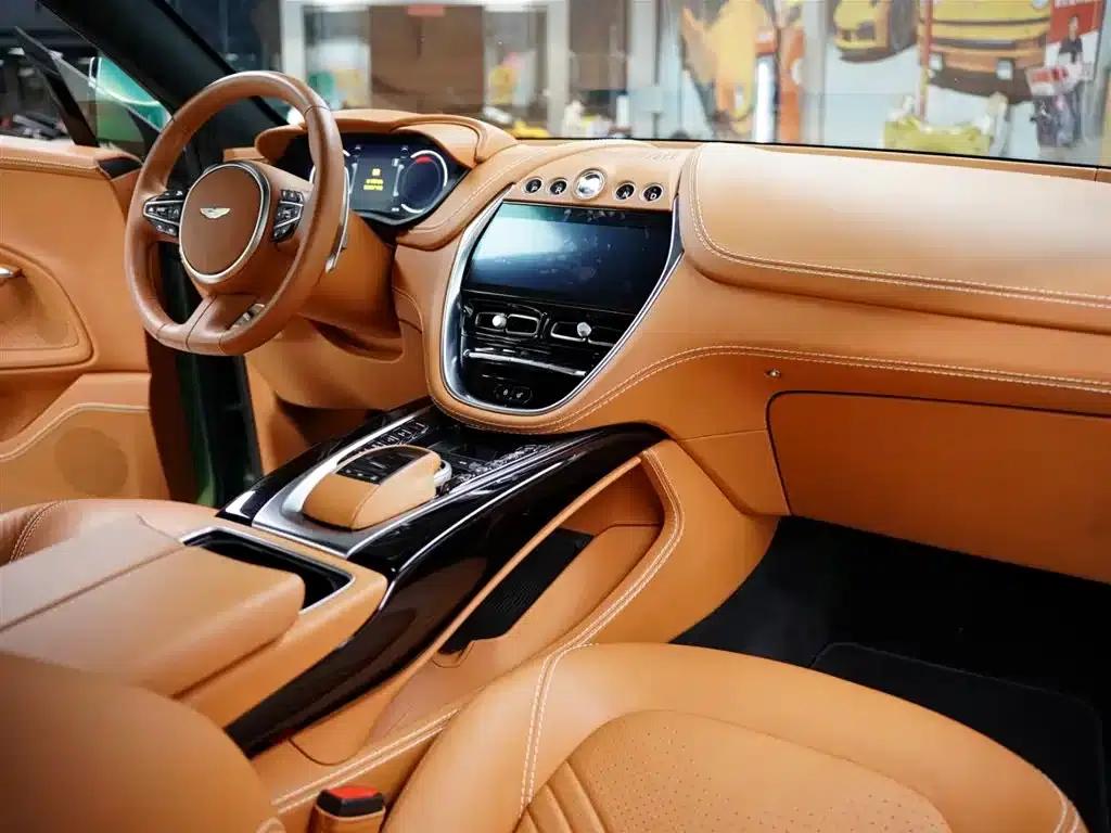 Aston Martin DBX 2023 3.0T STRAIGHT-SIX — миниатюра 49