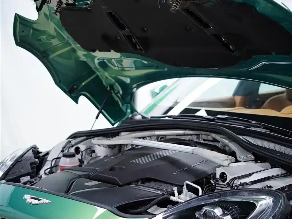 Aston Martin DBX 2023 3.0T STRAIGHT-SIX — миниатюра 56