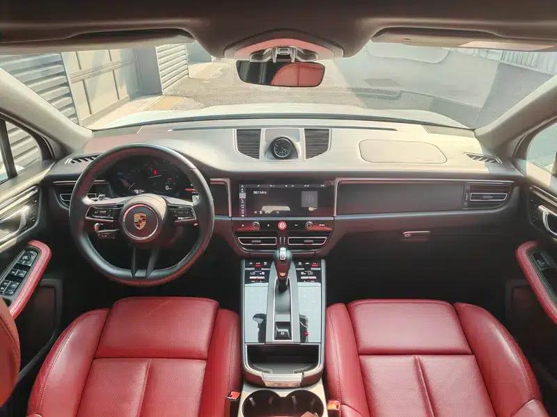 2022 Macan 2.0T — миниатюра 6