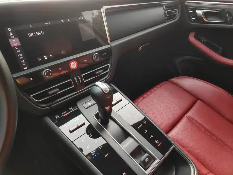 2022 Macan 2.0T — миниатюра 8
