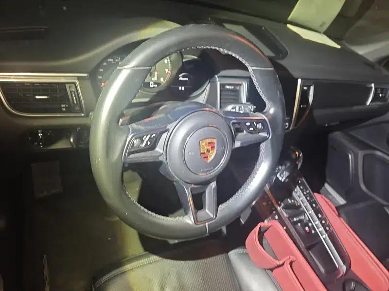 2017 Macan 2.0T — миниатюра 11