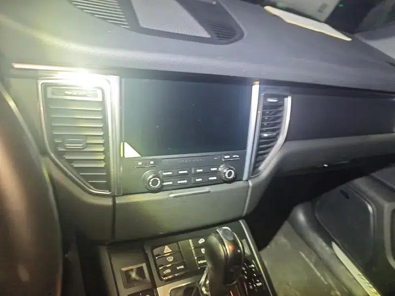 2017 Macan 2.0T — миниатюра 12